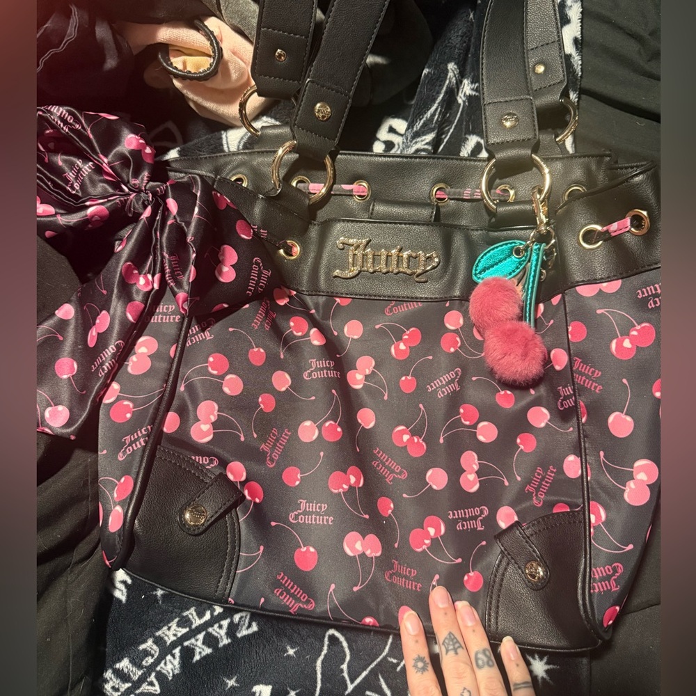 Juicy Couture Pink Cherry Daydreamer